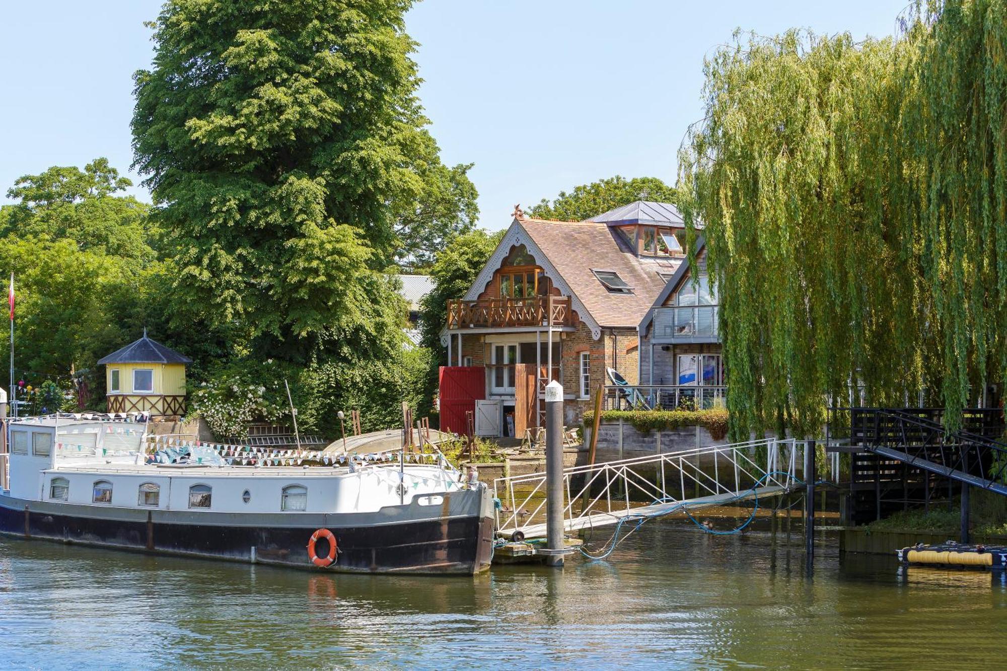 Eel Pie Retreat Apartment
